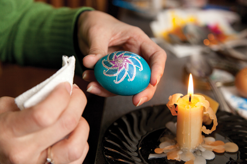 Painting on Eggs