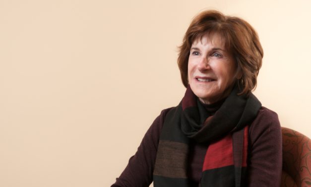 Lynn Davis: Peace of Mind